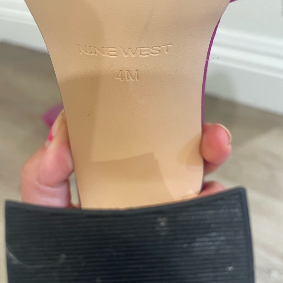 Nine West Women's Pink Suede Open Toe Heels Size 4 - Picture 7 of 7
